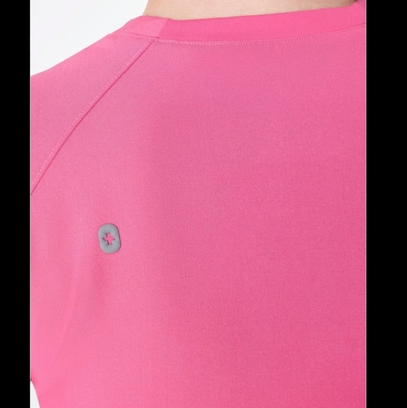 Rare Figs Bretten Slim Crewneck scrub Top F'ing Pink Limited Medium - Picture 4 of 13